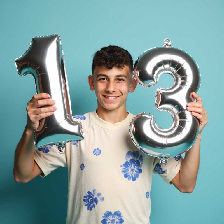 בוק לגיל 13 בסטודיו